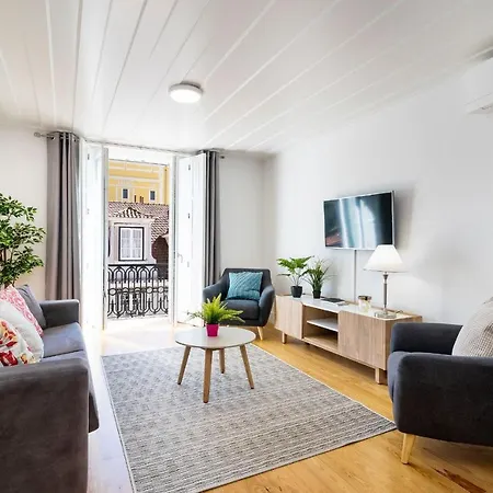 Lejlighed 4Pax Apt In Chiado With River View By Lovelystay *