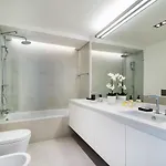 Amazing 1bdr In Chiado By Lovelystay Апартаменты
