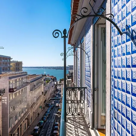 4pax In Chiado With River View By Lovelystay